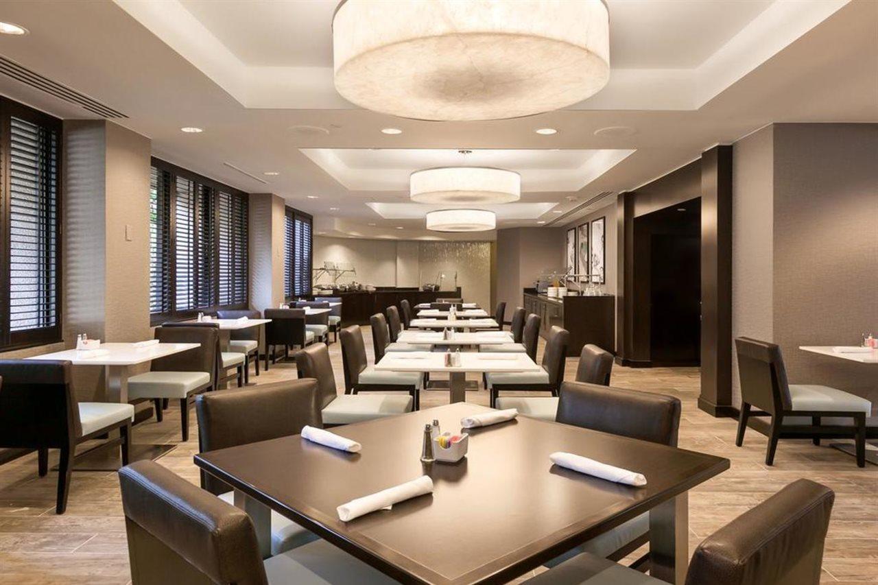 Doubletree By Hilton Hotel & Suites Houston By The Galleria מראה חיצוני תמונה