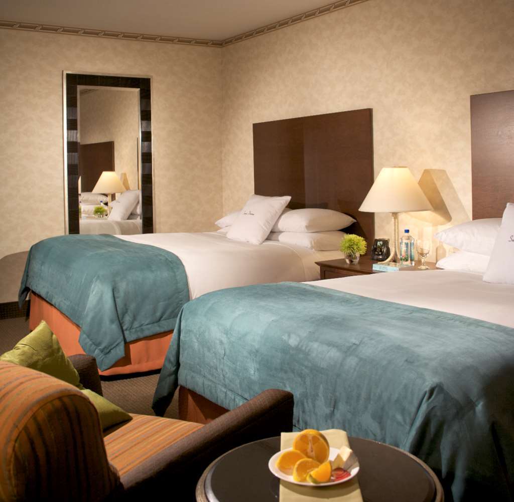 Doubletree By Hilton Hotel & Suites Houston By The Galleria מראה חיצוני תמונה